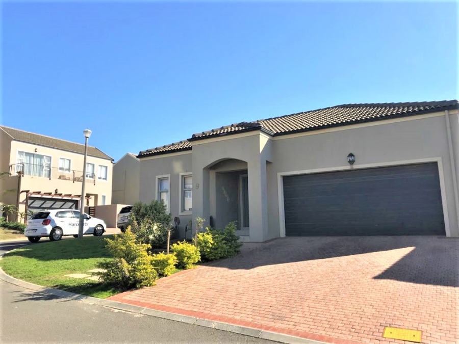 3 Bedroom Property for Sale in Avalon Estate Western Cape